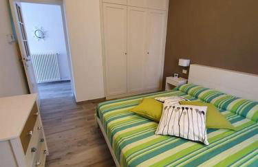 WELCOME RIVIERA - FIOCCO DI MARE elegante e moderno appartamento completamente rinnovato situato in una zona tranquilla -toll parking at 15 euro per day to be booked in advance -subject to availability - Foto 30