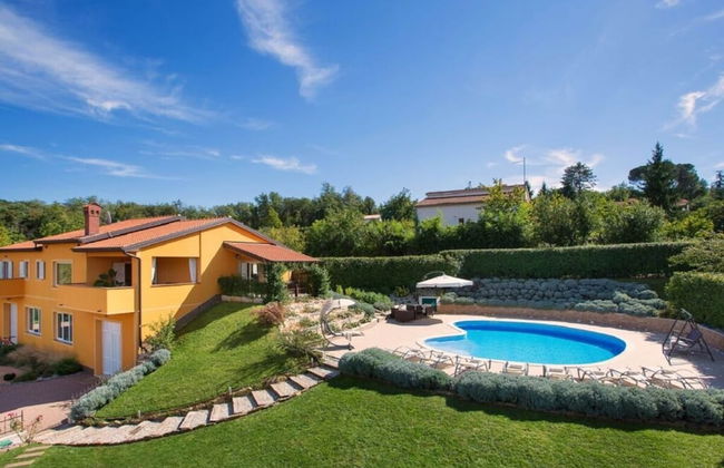 Diora - Thuis & Spa - Foto 1