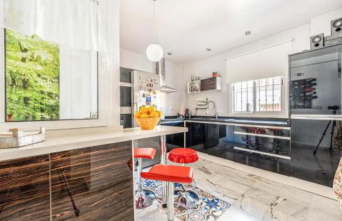 Amazing Home In Aznalcázar With Wifi - Foto 6