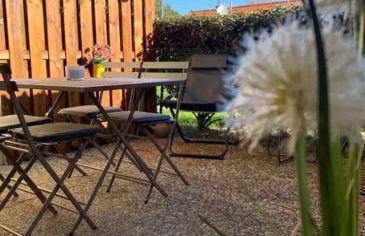 Studio Nala home Andernos avec terrasse, parking privatif, piscine dans résidence , wifi, ménage compris - Foto 3