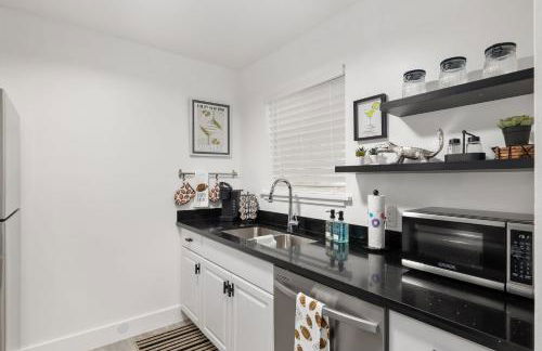 Cozy UF Condo - Near Shands UF VA on Archer Road ! - Foto 8