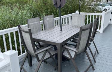 Chichester Lakeside Holiday Park Lakefront Lodge - Foto 35