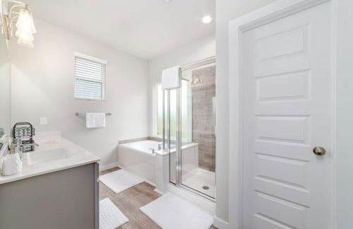 Modern and Spacious 4BR Home in Rosenberg, TX - Foto 15