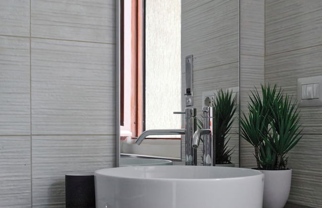 JOIVY Modern Studio for 3 - Foto 41