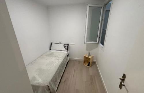 La Sardineta, es un apartamento en la Costa Brava, Palamós 1 minuto de la playa Alquiler temporal mínimo 32 noches - Foto 30