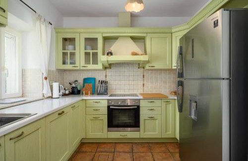 Villa Lipa for 8 persons near Pula with 41 m2 heated pool, beautiful garden, sauna & kids playground - Foto 21