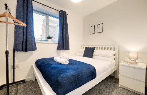 Central 3 bedroom Apartment & Free Parking- Ideal 4 long stays - Foto 19