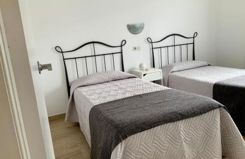 Villa Montserrat 2, Terrace & Pool - Foto 35