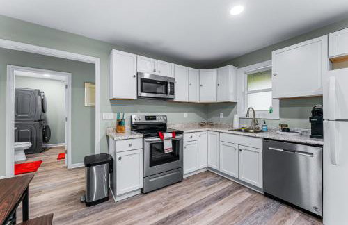 Waterfront Pool Hot Tub Private Pier Guest Bungalow - Foto 18