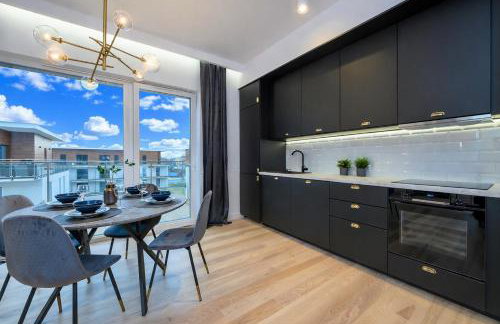 Marina Glamour - 3pok, widok na jezioro, klimatyzacja, parking podziemny, winda, Netflix - Foto 13