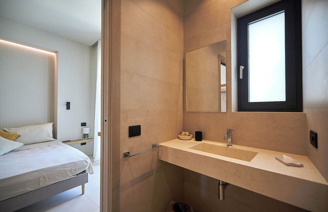 White Coast - Photo 64