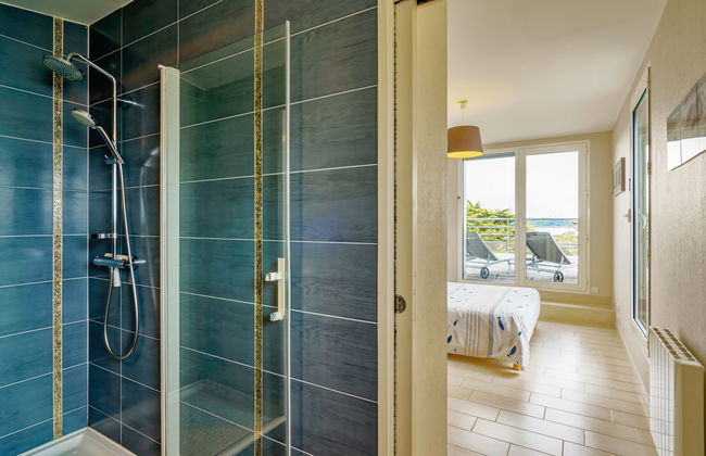 3 bedroom House in Plonévez-Porzay with garden and terrace - Photo 22