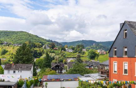 Esperanza-Fewo Bullay an der Mosel , zentral gelegen, gemütlich, mit schöner Aussicht - Foto 5