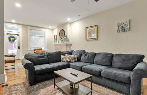 Housepitality - Harrison Mansion - Great Location - Photo 1