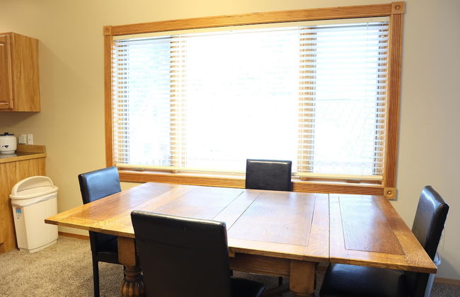 Inn on Bigfork Bay Loft 2 Bedroom - Photo 5