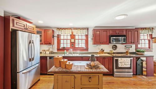 The Central Escape- Hot tub, Spacious, Squam Lake - Foto 3