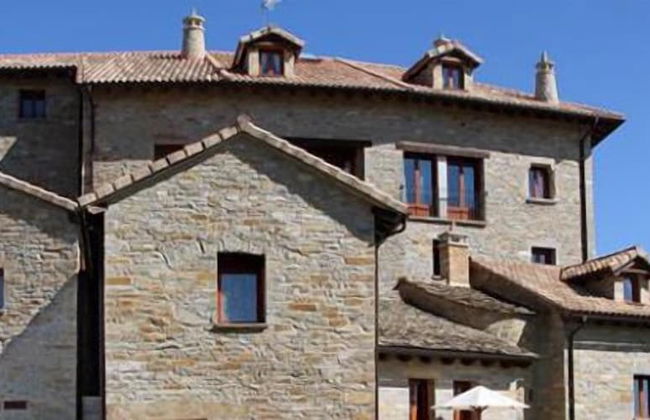 Casas Pirineo Aínsa: Historic Palace & Garden - Foto 13
