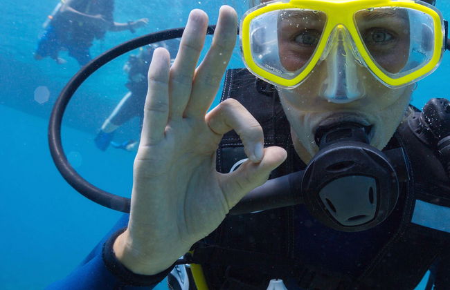 4 day PADI Open Water Course - Photo 1