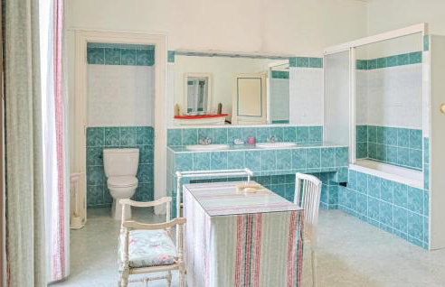 10 Bedroom Cozy Home In Allonne - Foto 42