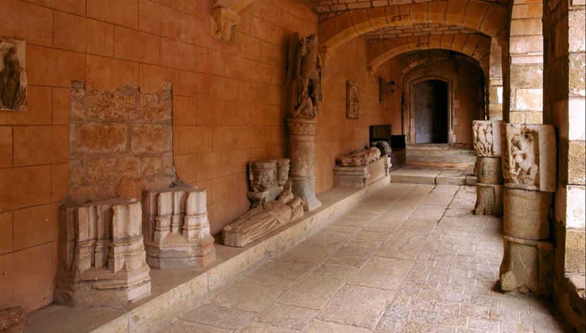 Uma das galerias do castelo