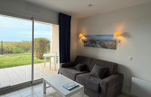 Charmant appartement T2 en rez de jardin terrasse face mer 4 personnes - Foto 1