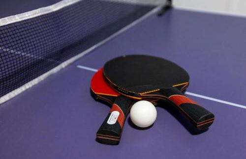 3BR Lake Luzerne Retreat with Game Room & Cozy Fire Pit - Foto 5