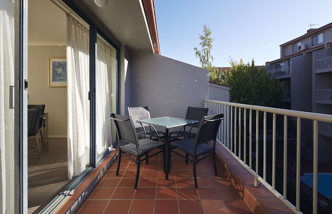 Pinnacle Apartments - Foto 24