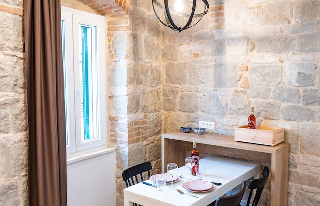 Emarconi history&luxury in Split center - Photo 21