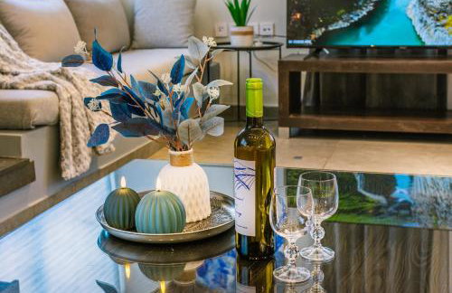 ARTica condo - Photo 37