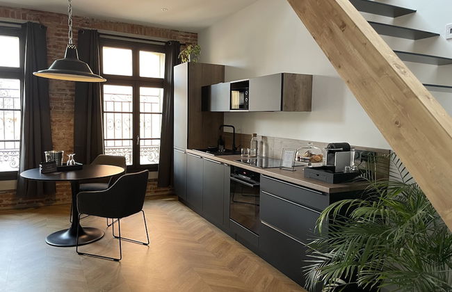 Ennéa - Jacuzzi & Luxury Suites - Foto 5