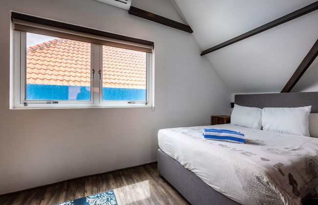 Charming Harbour Home at Historic Handelskade - Photo 4