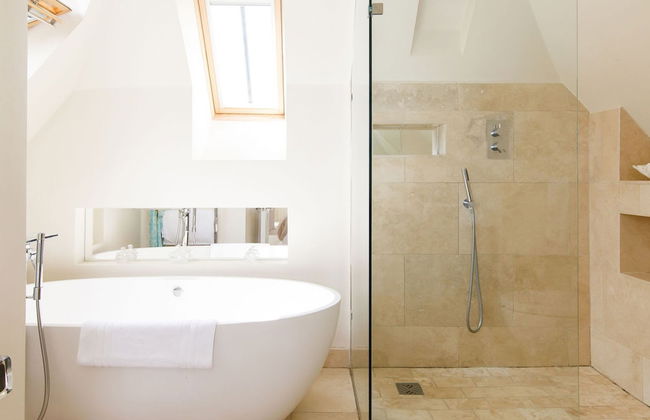 Amazing 5 BR Country Home Pool Gym Yoga Studio - Photo 13