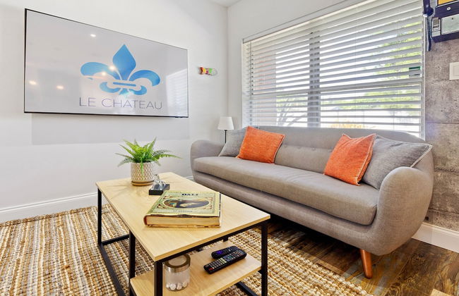 Buddha House 3BR 2BA Home -lush Backyard - Foto 50