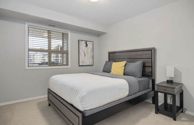 AMAZING 3Br Condo | Heated Pool & Hot Tub | Hm Theatre | Pool Table - Photo 7