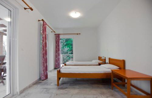 Porto Assini - Foto 16