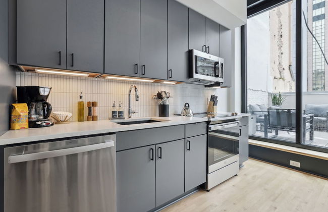 Roami at 714 Canal - Photo 33