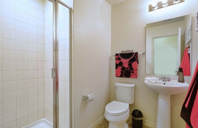 Compass Bay- 4 Bedroom Townhome - 1954CY 4 Townhouse by RedAwning - Foto 16