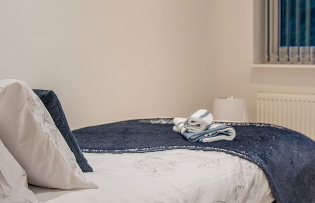 BV Comfy Spacious 3 Bedroom House At Tatton Street Manchester - Foto 11