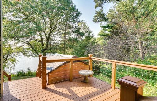 Waterfront Lake Wissota Retreat Dock and Deck! - Foto 21