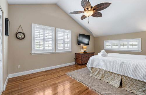 Florida Breeze l Hot Tub l Walkable - Foto 43