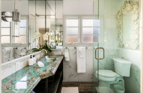 New Listing The Nautilus Manhattan Beachfront Retreat - Foto 27