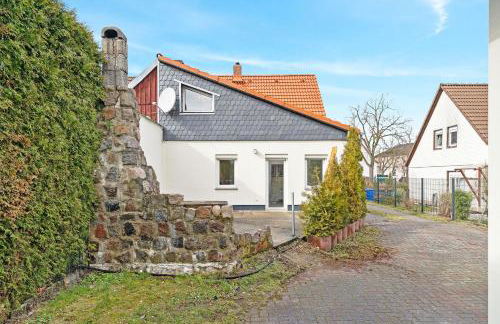 Neues Haus ,11 Betten, völlmöbliert mit Parkplätzen, Garage und Garten - Foto 24