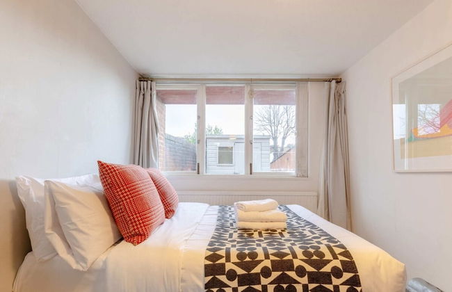 Stunning 1BD Flat w/ Garden Area, Kentish Town! - Foto 3