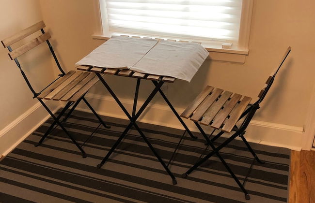 Renovated Cottage Minutes From Downtown - Foto 18