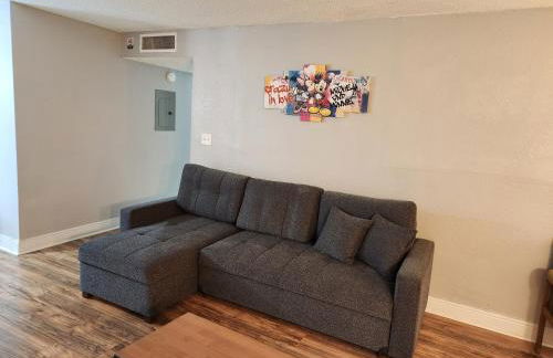 Beautiful 2-Bedroom Condo Near Universal and other Orlando Attractions, King Bed & Wi-Fi - Foto 25