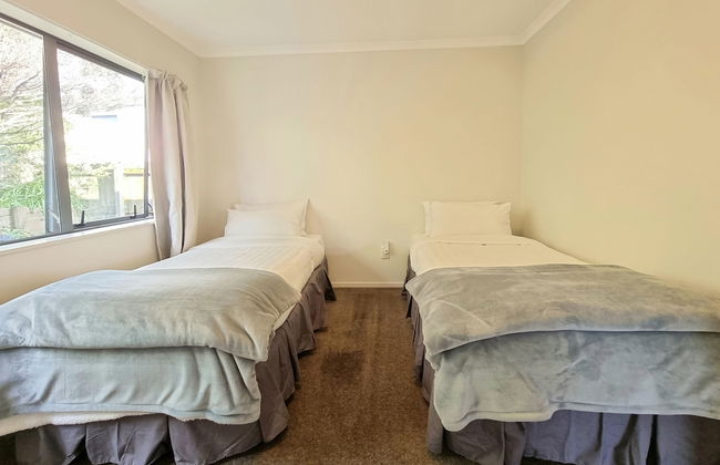 Beautiful 3BR House - WiFi - Car park - Foto 9