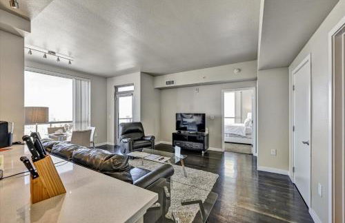 Global Luxury Suites San Jose Downtown - Photo 62