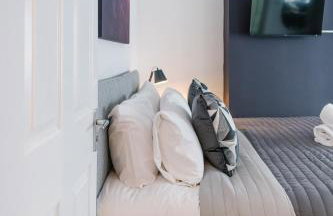 5 Luxe Ensuite Bedrooms Solihull Gem NEC - Photo 17