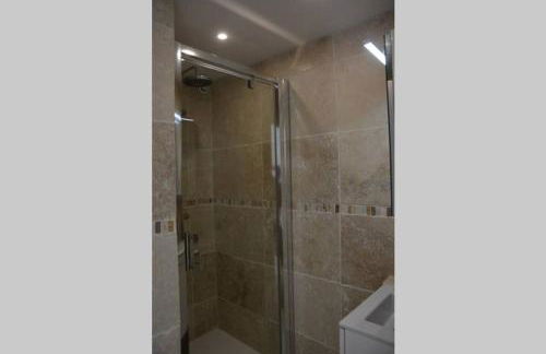 La Venturonne Appartement neuf Rez de jardin 45 m2 vue mer et vignes 10 mn des plages - Foto 19