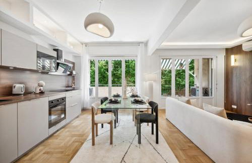 Luxueux, spacieux et tout équipé à 5 min du port - Photo 18